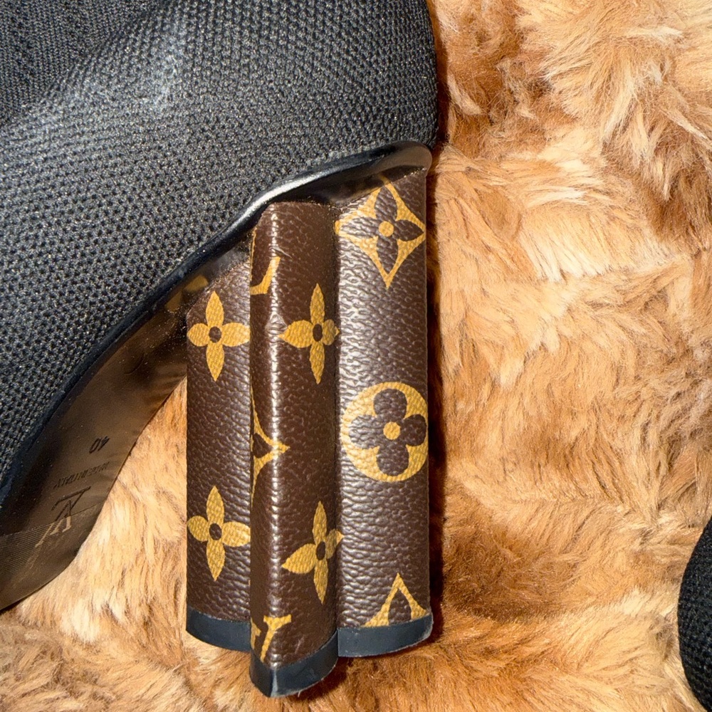 Louis Vuitton Black and Brown Heeled Boots - Picture 6 of 11